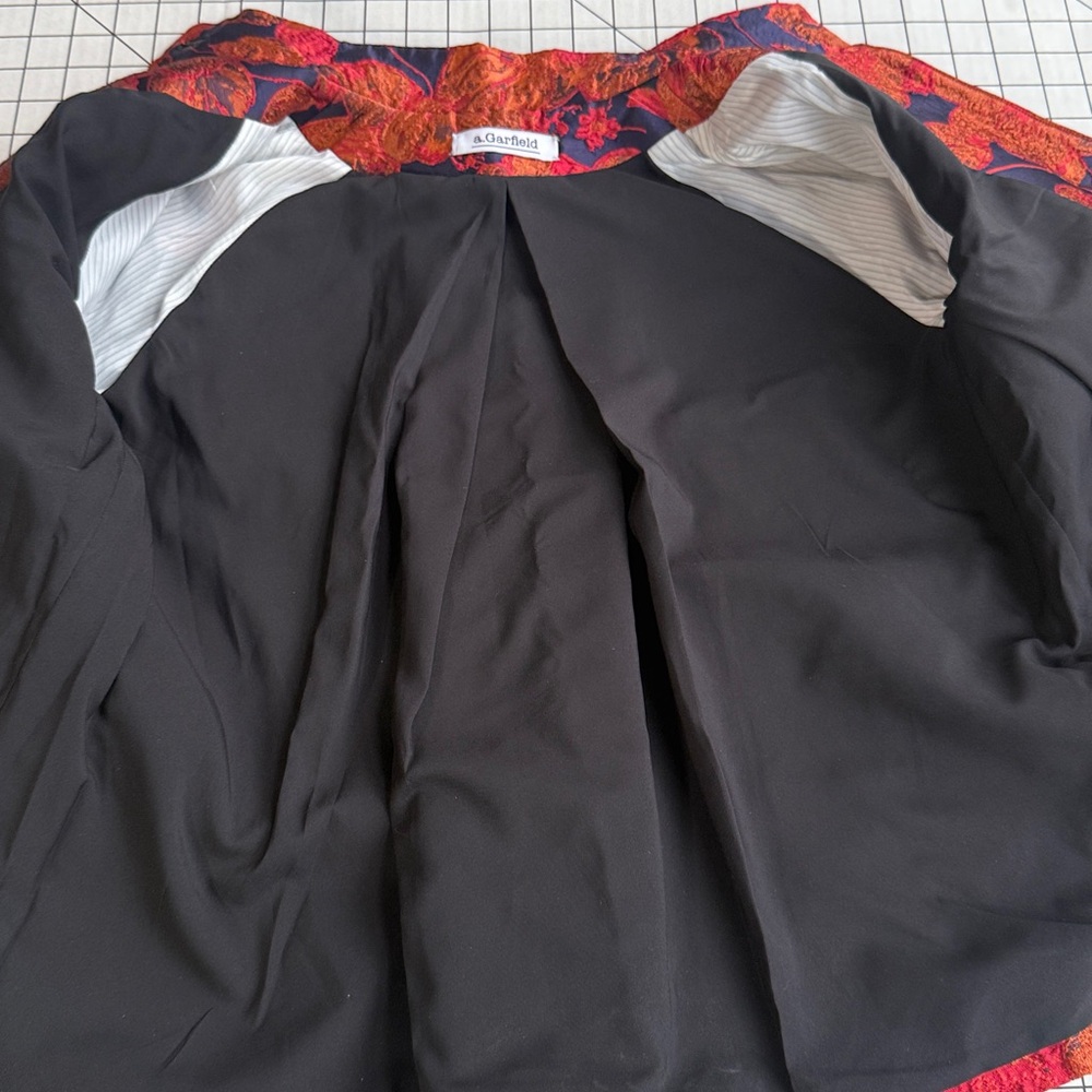 1960s Style Brocade Swing Jacket “Jackie O” Evening Coat • Mandarin Collar - Picture 9 of 15